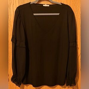Black long sleeve Maurice‘s blouse